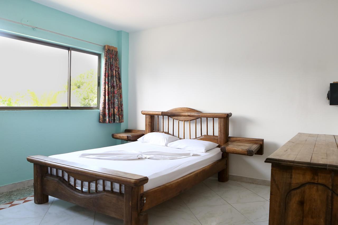 Hotel Anamichu Suites Мелгар Екстериор снимка